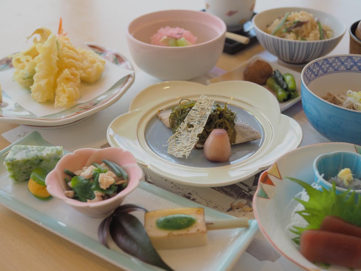 青葉膳（あおばぜん）