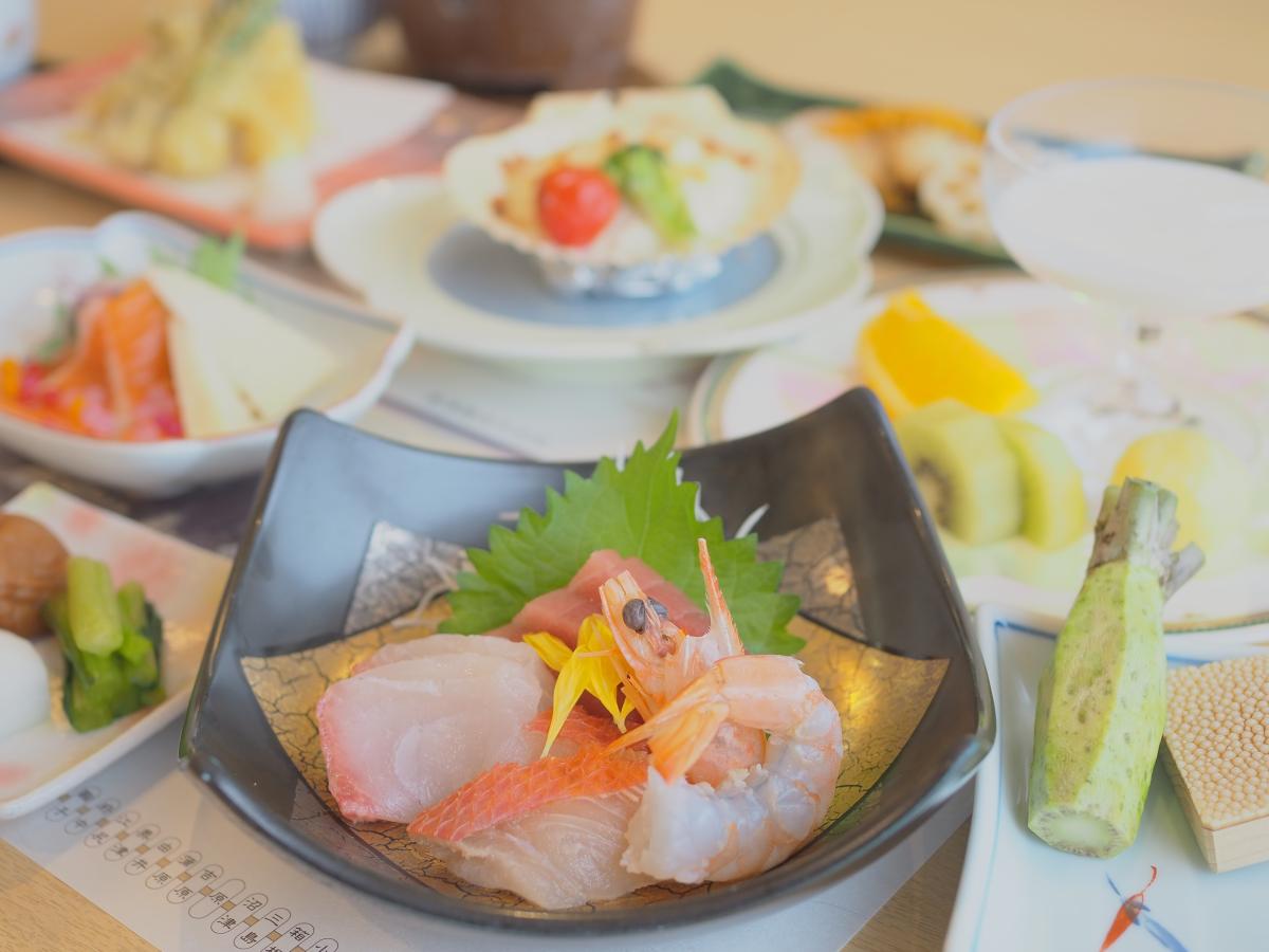 冬芽茜膳(とうがあかねぜん)